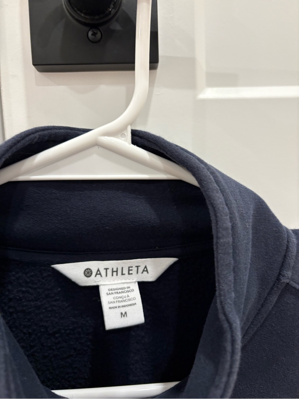 Athleta Forever Fleece 1/4 Zip in Navy With Logo - Picture 4 of 10